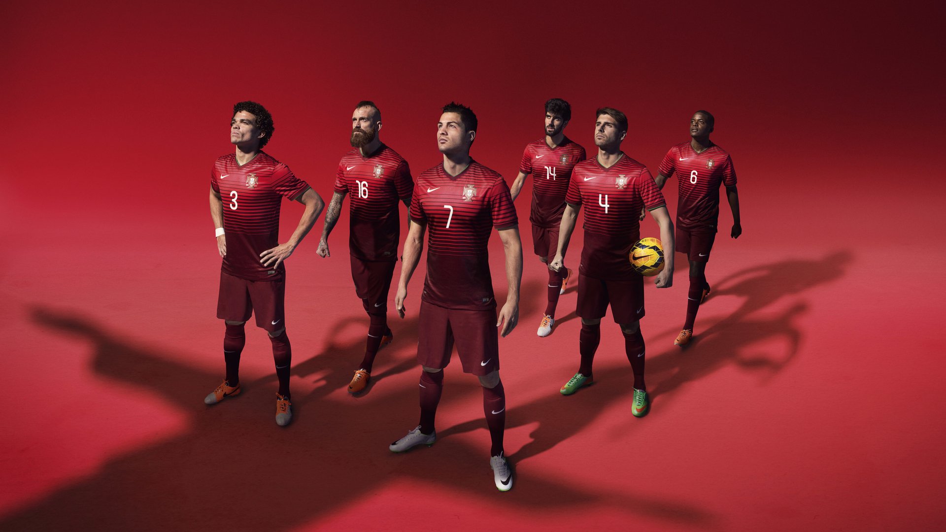 国足中前场协同评分系统架构设计，足球中前场